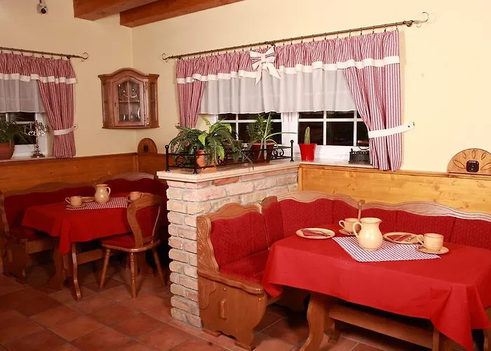 Fedasz Dental Szallashely Bed & Breakfast 3*